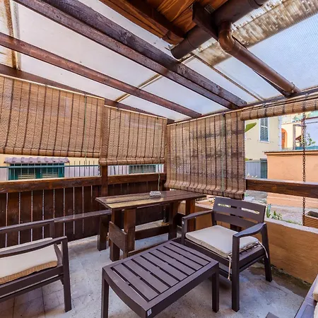 شقة A 100mt Dalla Metro C Loft Grazioso E Giardino
